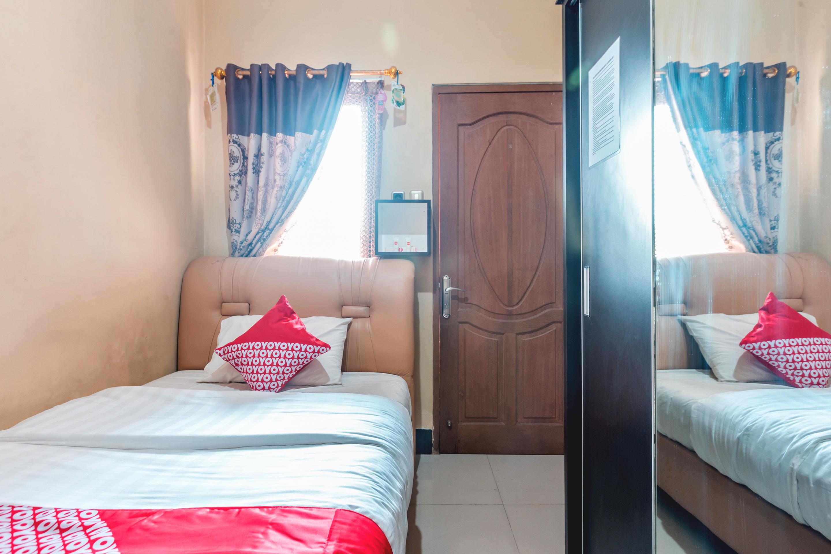 Super Oyo 1640 Fallinda Hotel Bogor Buitenkant foto