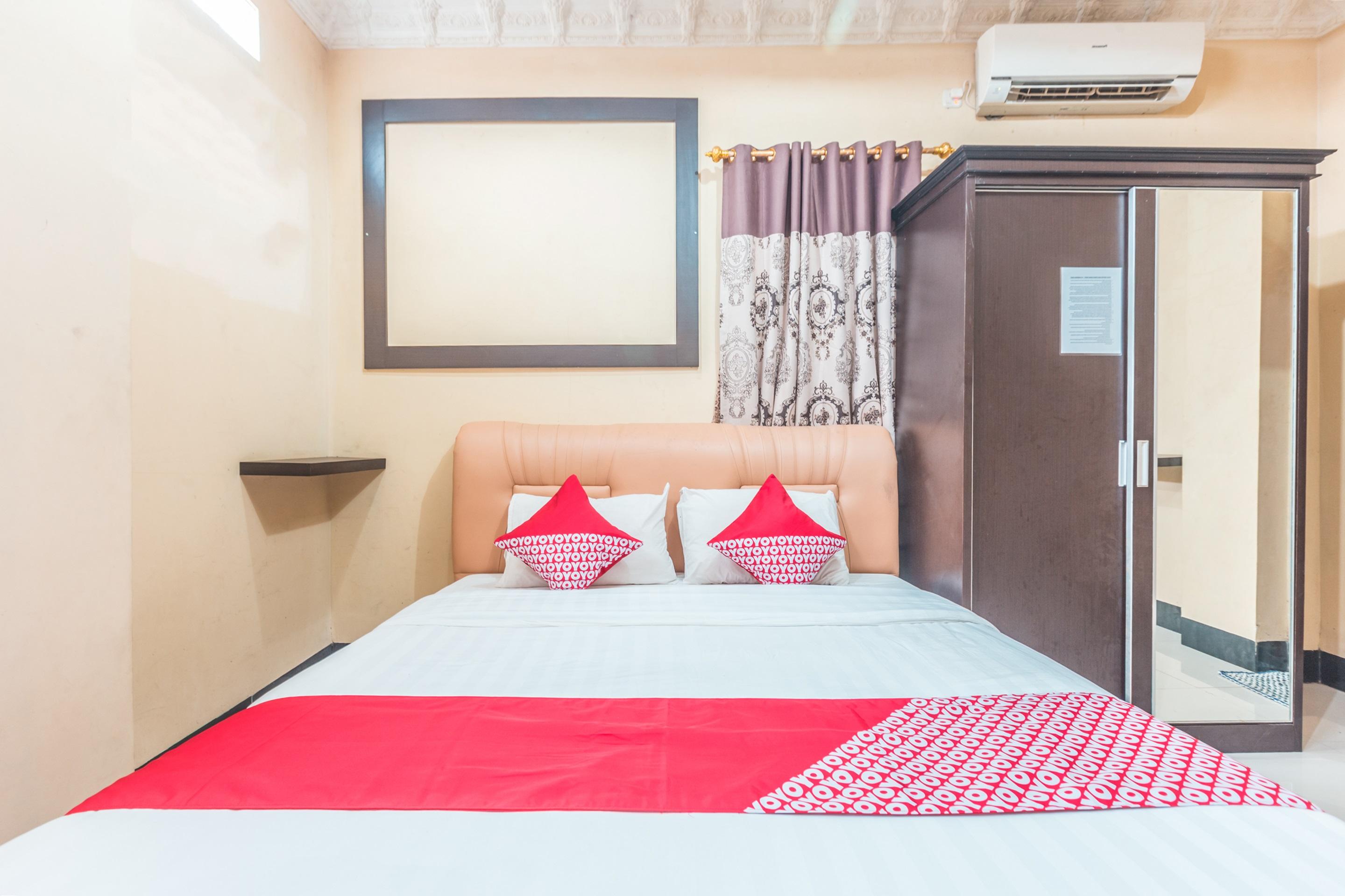 Super Oyo 1640 Fallinda Hotel Bogor Buitenkant foto