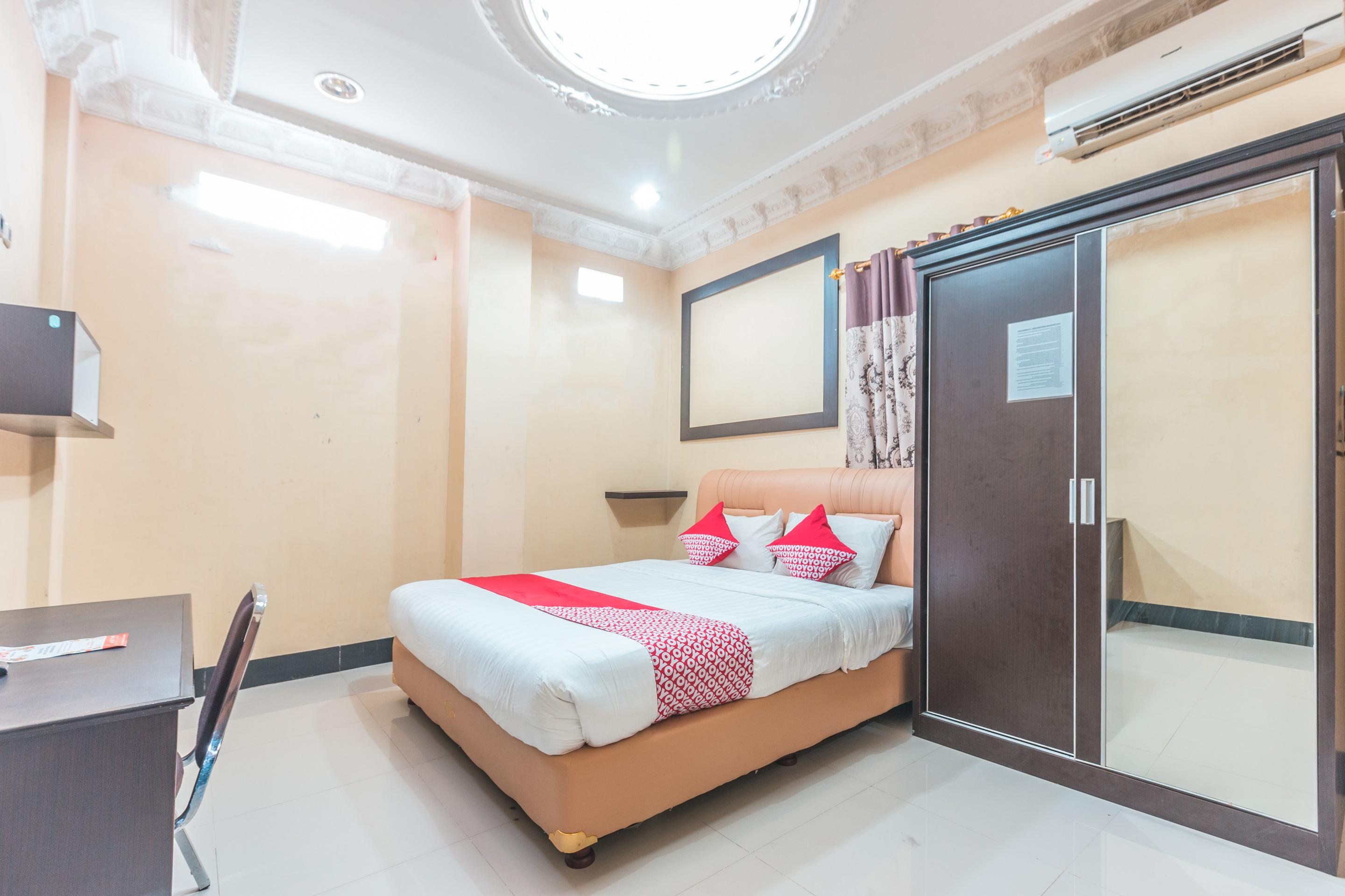 Super Oyo 1640 Fallinda Hotel Bogor Buitenkant foto