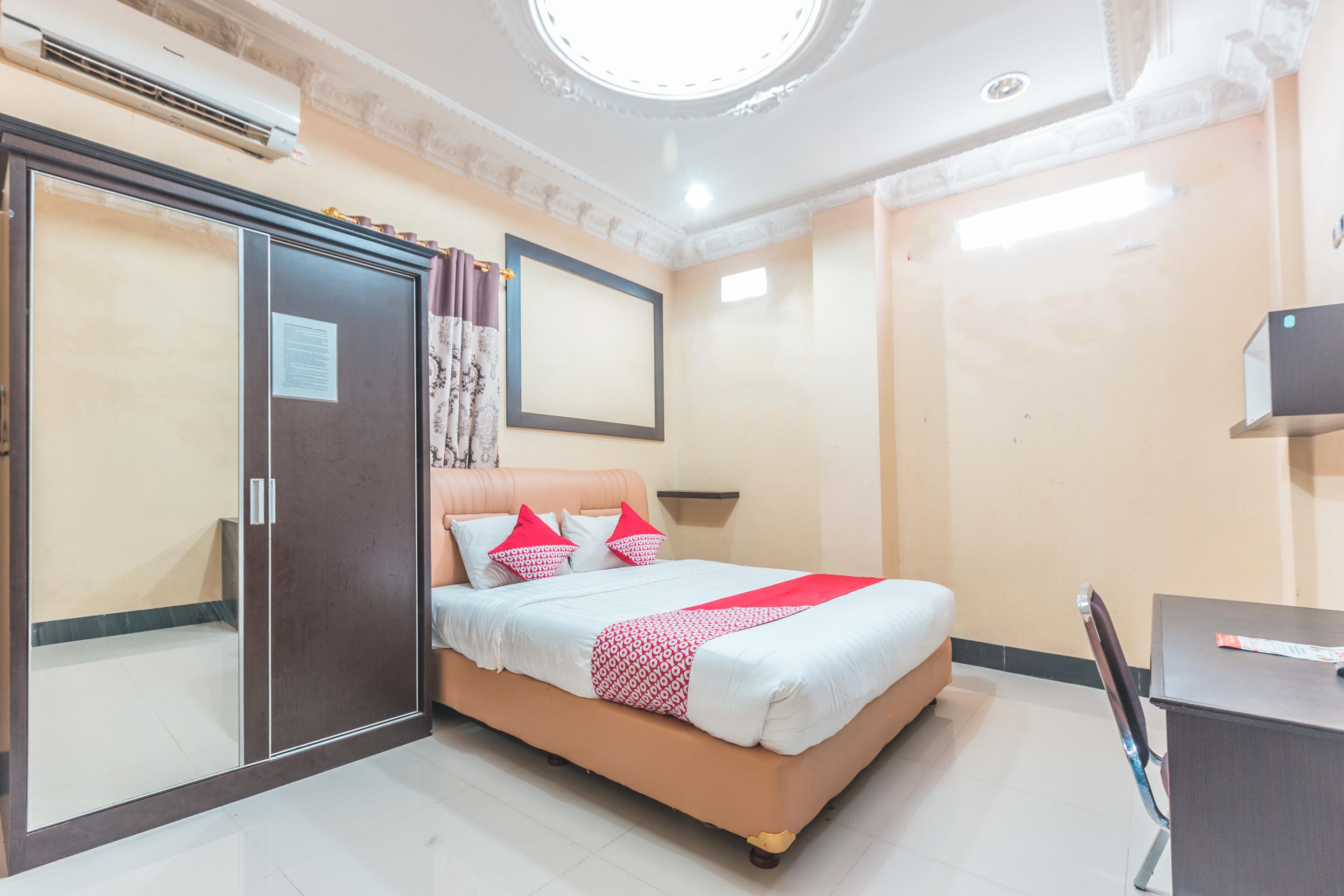 Super Oyo 1640 Fallinda Hotel Bogor Buitenkant foto
