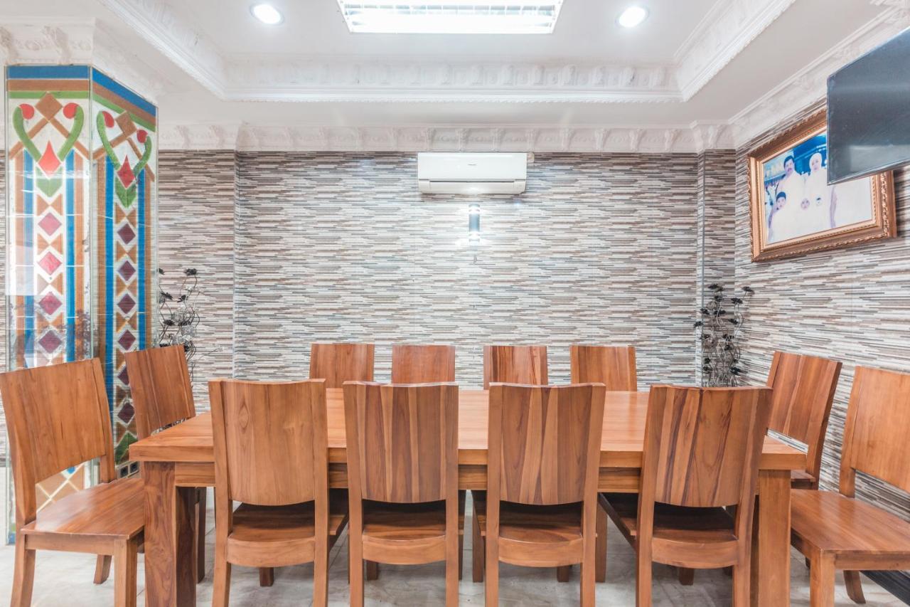 Super Oyo 1640 Fallinda Hotel Bogor Buitenkant foto