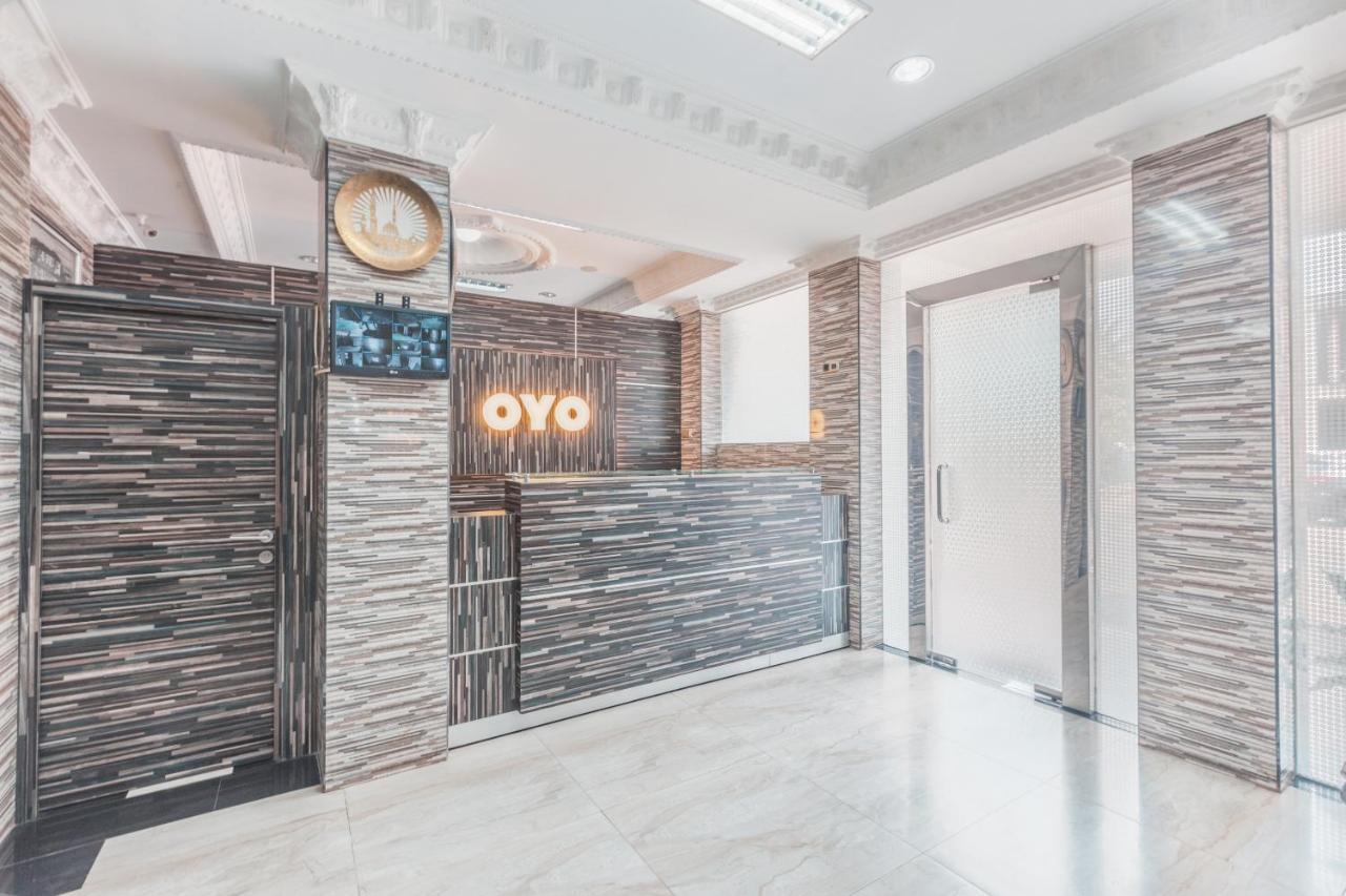 Super Oyo 1640 Fallinda Hotel Bogor Buitenkant foto